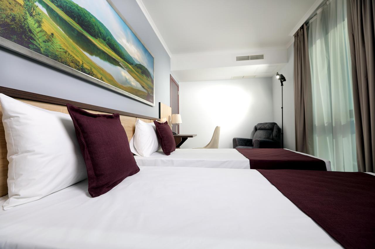 Mercure Tetovo Buitenkant foto