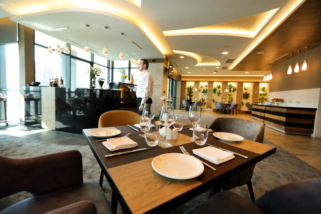 Mercure Tetovo Buitenkant foto